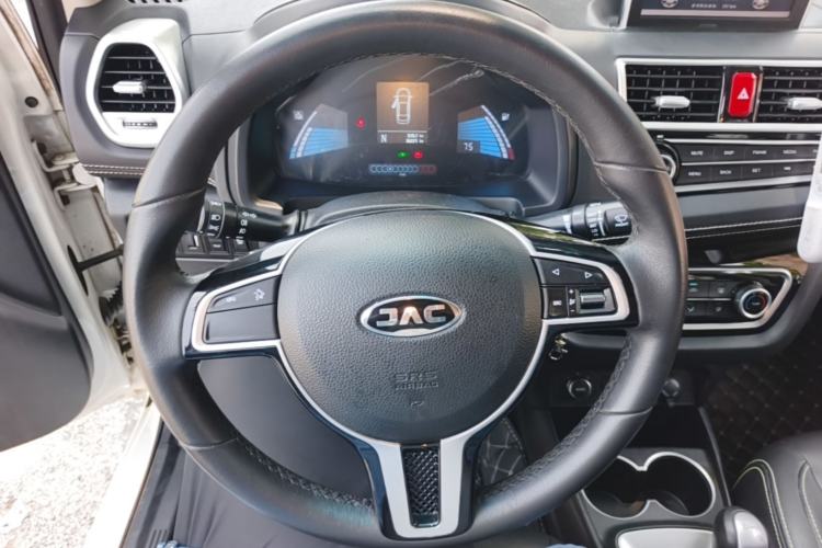 Used JAC Group iEV6E 2018 Sport Edition iEV6E Luxury Smart Enjoyment Version Steering Wheel