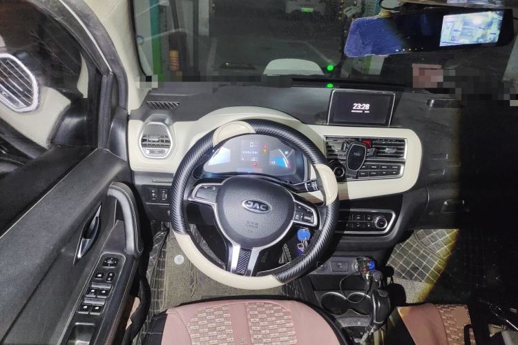 Used JAC Group iEV6E 2018 Upgraded Edition iEV6E Luxury Smart Model Steering Wheel