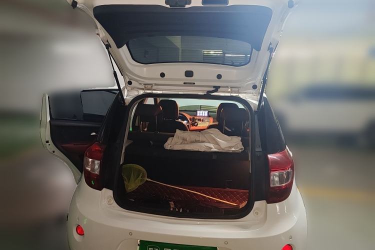 Used JAC Group iEV6E 2018 Upgraded Edition iEV6E Luxury Smart Model Trunk