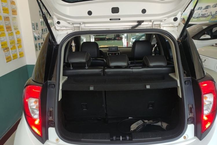 Used JAC Group iEV6E 2018 Sport Edition iEV6E Luxury Smart Enjoyment Version Trunk
