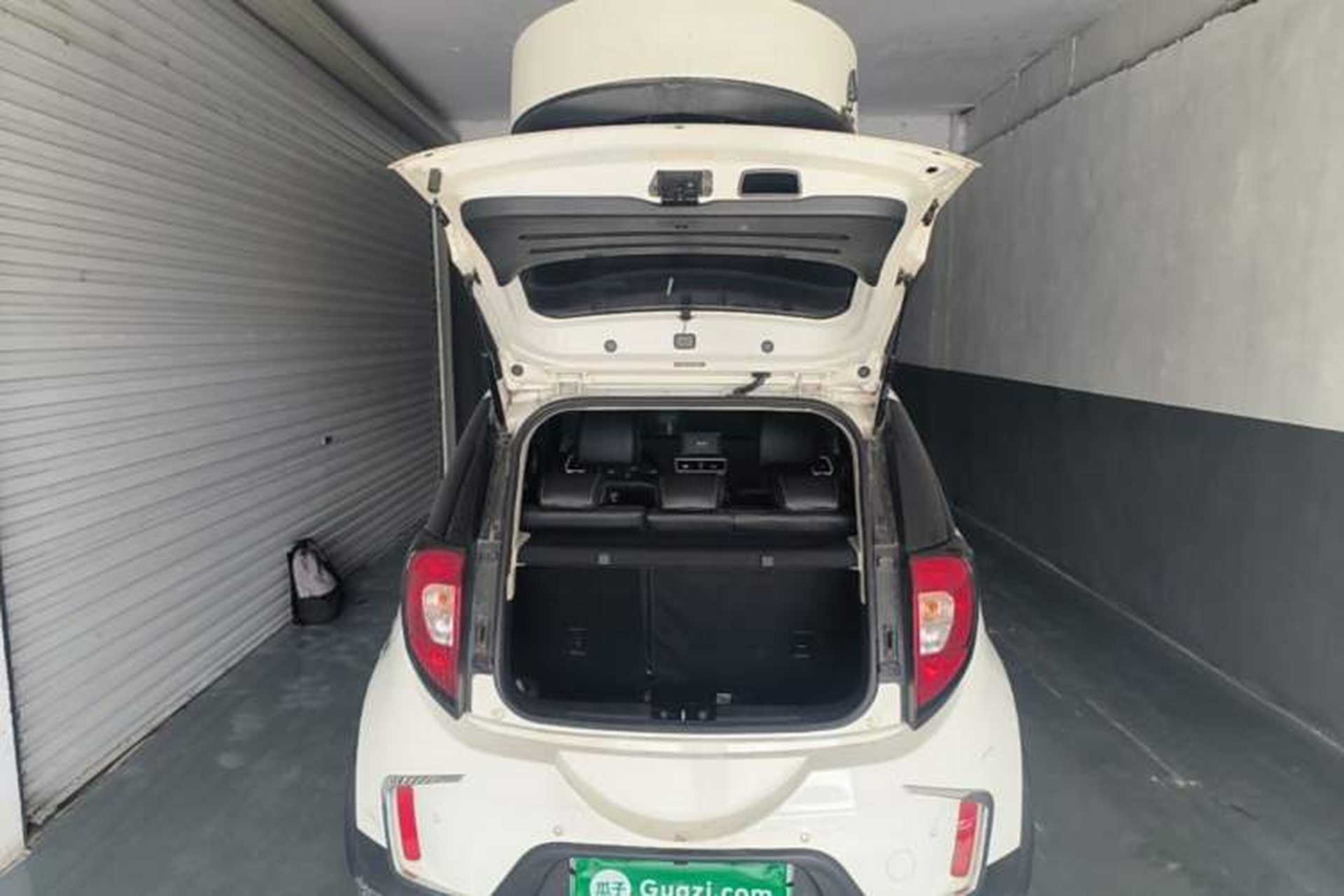 Used JAC Group iEV6E 2018 Sport Edition iEV6E Luxury Smart Enjoyment Version Trunk
