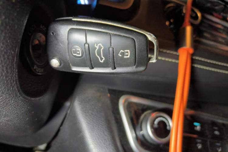 Used JAC Group iEV6E 2018 Upgraded Edition iEV6E Luxury Smart Model Vehicle Key