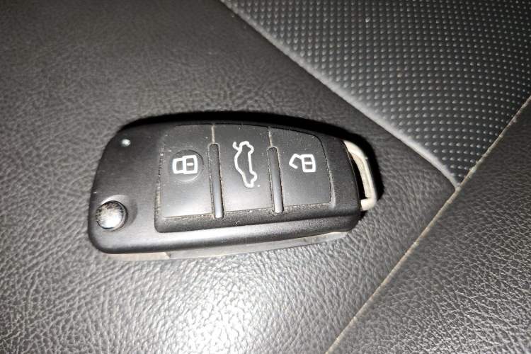 Used JAC Group iEV6E 2018 Upgraded Edition iEV6E Luxury Smart Model Vehicle Key