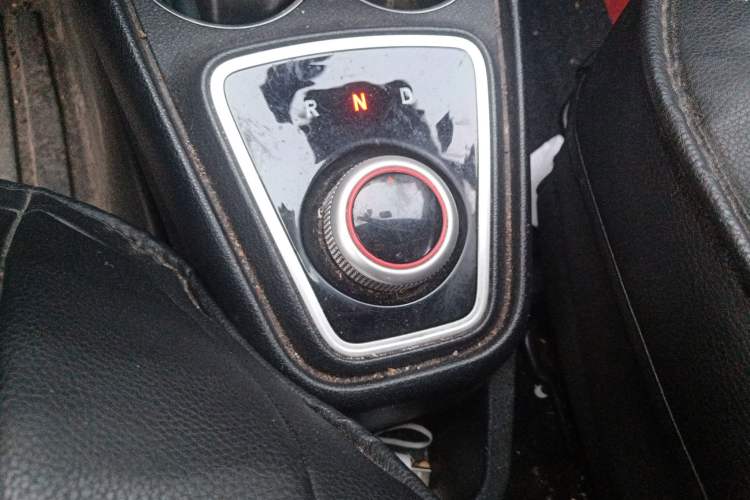 Used JAC Group iEV6E 2019 Upgraded Model iEV6E Luxury Smart Version Gear Lever