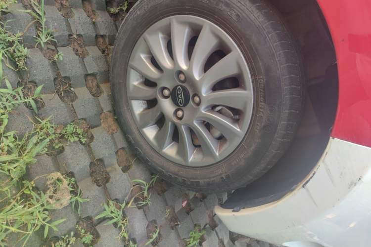 Used JAC Group iEV6E 2019 Upgraded Model iEV6E Luxury Smart Version Right Front Wheel Hub