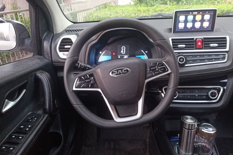Used JAC Group iEV6E 2019 Upgraded Model iEV6E Luxury Smart Version Steering Wheel