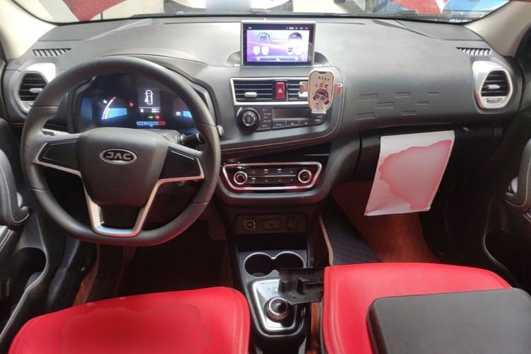 Used JAC Group iEV6E 2019 Upgraded iEV6E Luxury Deluxe Edition Center Console
