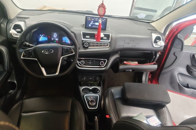 Used JAC Group iEV6E 2019 Sport Edition iEV6E Deluxe Smart Version Center Console