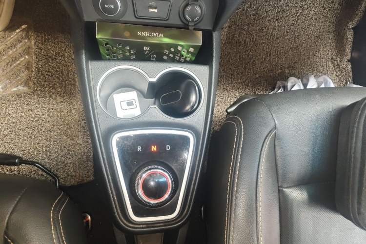 Used JAC Group iEV6E 2019 Sport Edition iEV6E Deluxe Smart Version Gear Lever