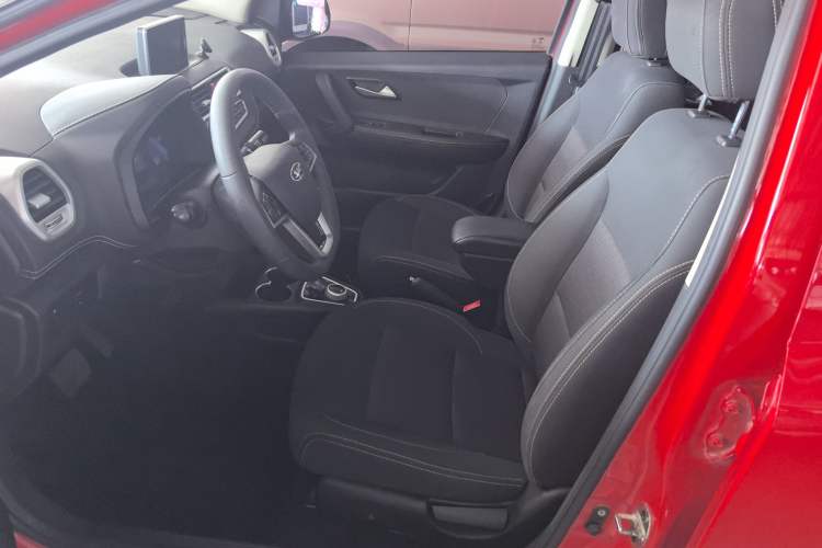 Used JAC Group iEV6E 2019 Youth Edition iEV6E Luxury Model Interior 1