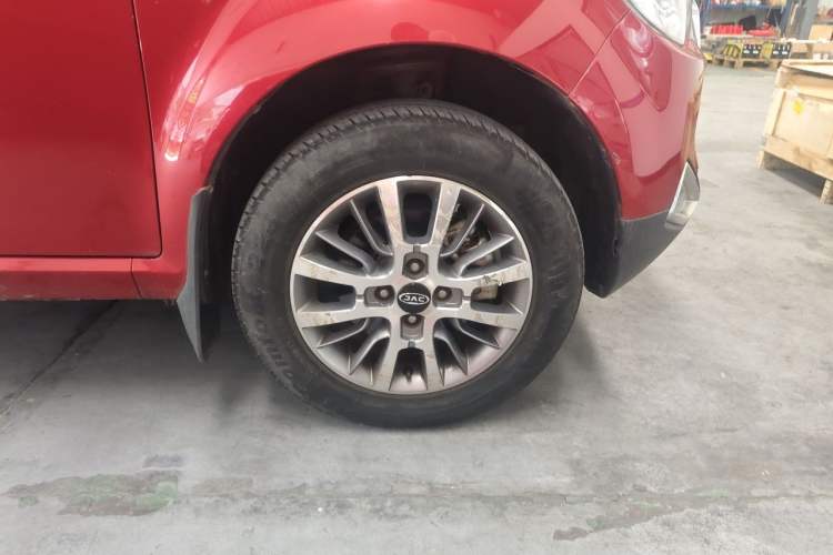 Used JAC Group iEV6E 2019 Sport Edition iEV6E Deluxe Smart Version Right Front Wheel Hub