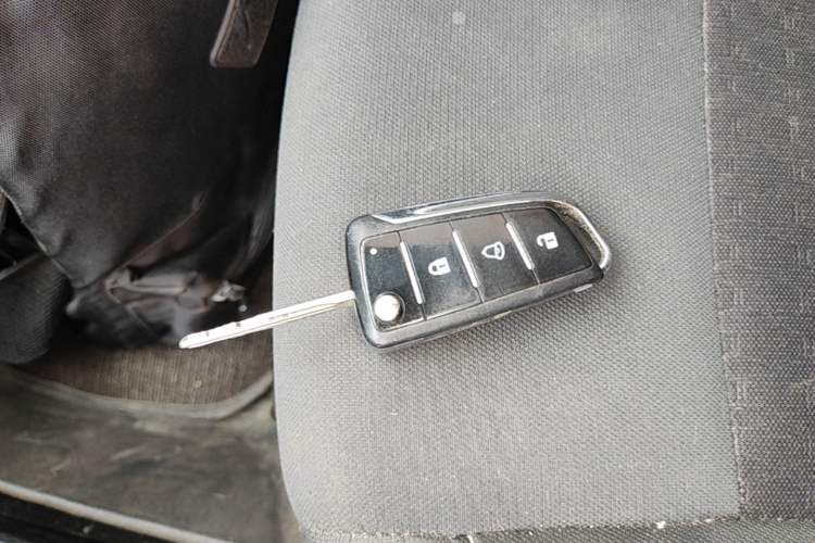 Used JAC Group iEV6E 2019 Upgraded iEV6E Luxury Model Vehicle Key