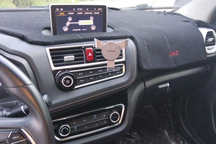 Used JAC Group iEV6E 2019 Sports Edition iEV6E Deluxe Smart Version with Premium Features Audio And AC Panel