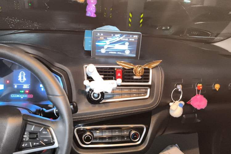 Used JAC Group iEV6E 2019 Sport Edition iEV6E Deluxe Smart Version Audio And AC Panel