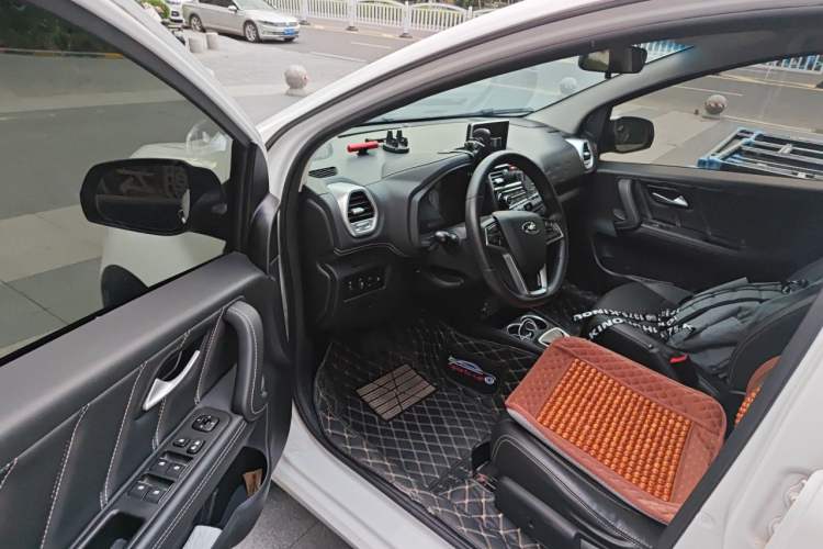 Used JAC Group iEV6E 2019 Sports Edition iEV6E Deluxe Smart Version with Premium Features Driver Seat