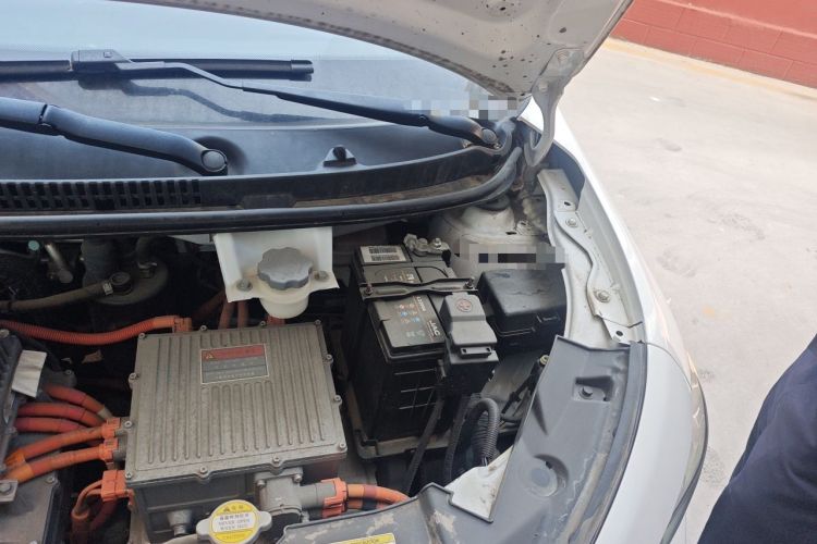 Used JAC Group iEV6E 2019 Sports Edition iEV6E Deluxe Smart Version with Premium Features Engine Bay Left
