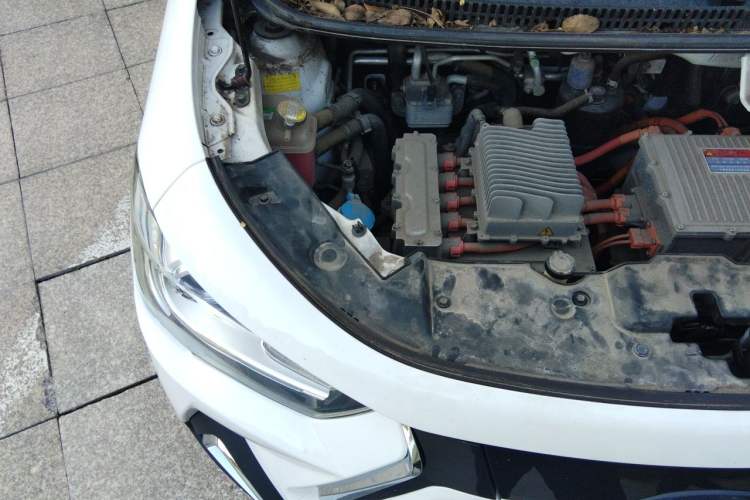 Used JAC Group iEV6E 2019 Sports Edition iEV6E Deluxe Smart Version with Premium Features Engine Bay Right