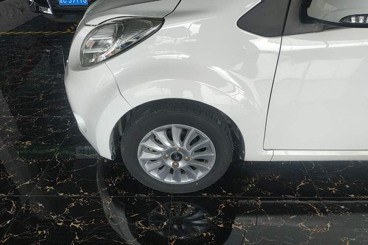 Used JAC Group iEV6E 2019 Upgraded iEV6E Luxury Model Exterior 4
