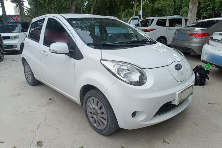 Used JAC Group iEV6E 2019 Upgraded iEV6E Luxury Model Front Right 45 Deg