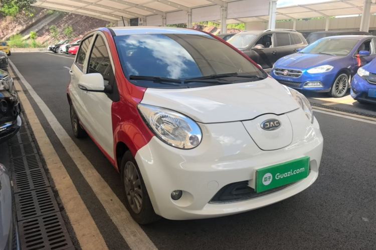 Used JAC Group iEV6E 2019 Upgraded Model iEV6E Luxury Smart Version Front Right 45 Deg