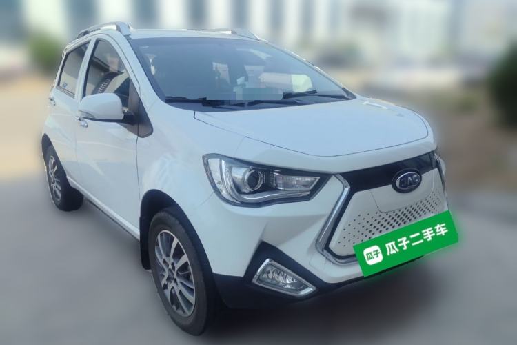 Used JAC Group iEV6E 2019 Sports Edition iEV6E Deluxe Smart Version with Premium Features Front Right 45 Deg