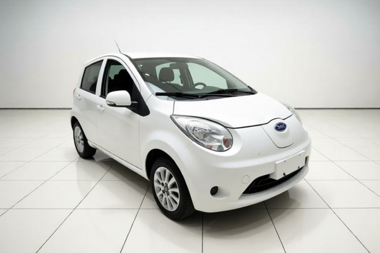 Used JAC Group iEV6E 2019 Upgraded iEV6E Luxury Model Front Right 45 Deg
