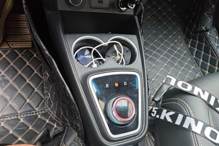 Used JAC Group iEV6E 2019 Sports Edition iEV6E Deluxe Smart Version with Premium Features Gear Lever