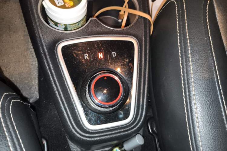 Used JAC Group iEV6E 2019 Sport Edition iEV6E Deluxe Smart Version Gear Lever