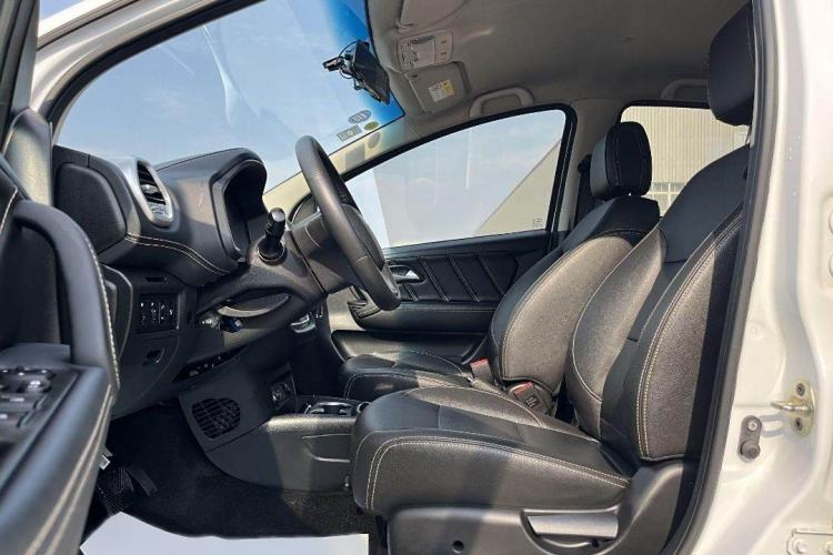Used JAC Group iEV6E 2019 Sport Edition iEV6E Deluxe Smart Version Interior 1