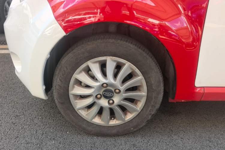 Used JAC Group iEV6E 2019 Upgraded Model iEV6E Luxury Smart Version Left Front Wheel Hub
