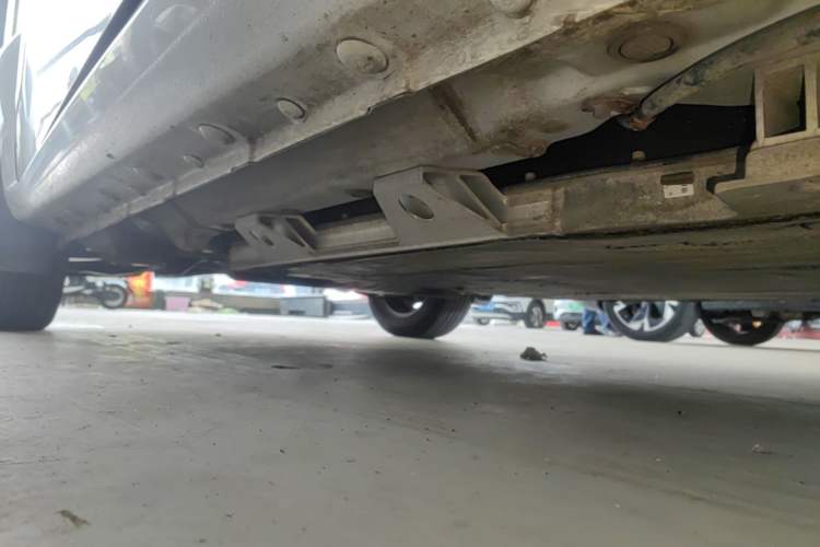 Used JAC Group iEV6E 2019 Sports Edition iEV6E Deluxe Smart Version with Premium Features Left Side Sill