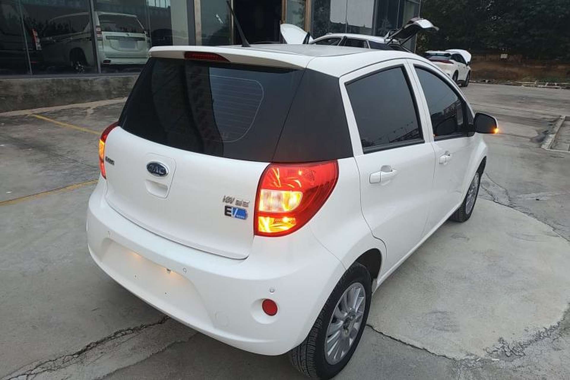 Used JAC Group iEV6E 2019 Upgraded iEV6E Luxury Model Rear Right 45 Deg
