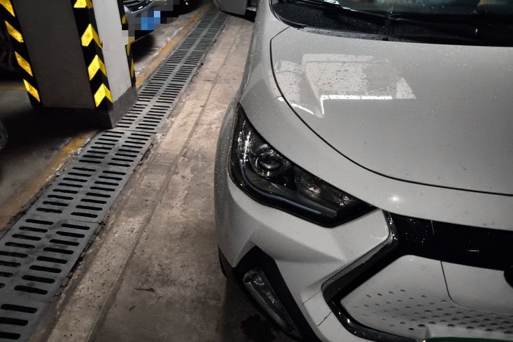 Used JAC Group iEV6E 2019 Sport Edition iEV6E Deluxe Smart Version Right Front Headlight