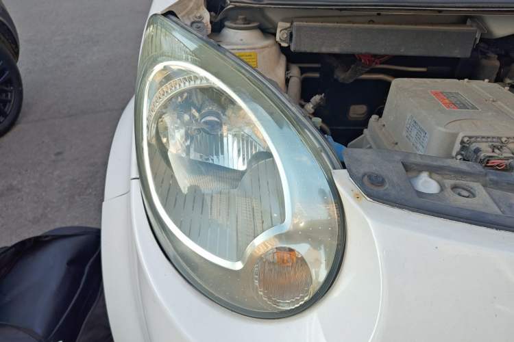 Used JAC Group iEV6E 2019 Upgraded iEV6E Luxury Deluxe Edition Right Front Headlight
