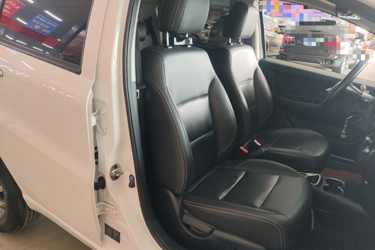 Used JAC Group iEV6E 2019 Sports Edition iEV6E Deluxe Smart Version with Premium Features Right Front Seat