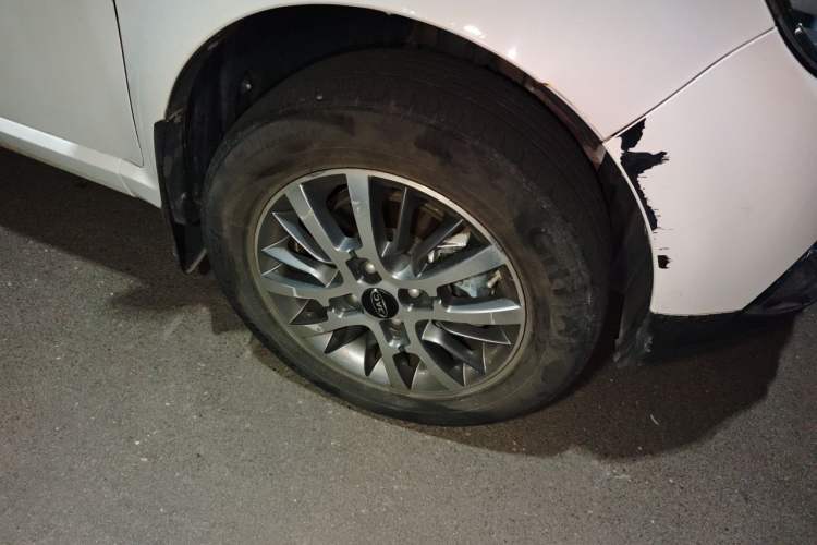 Used JAC Group iEV6E 2019 Sport Edition iEV6E Deluxe Smart Version Right Front Wheel Hub