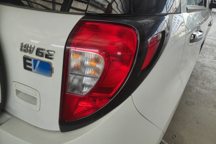 Used JAC Group iEV6E 2019 Sports Edition iEV6E Deluxe Smart Version with Premium Features Right Rear Taillight