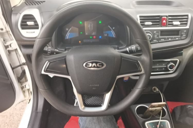 Used JAC Group iEV6E 2019 Upgraded iEV6E Luxury Model Steering Wheel