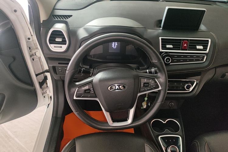 Used JAC Group iEV6E 2019 Sports Edition iEV6E Deluxe Smart Version with Premium Features Steering Wheel