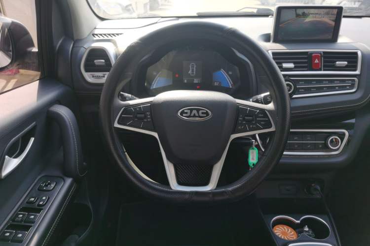 Used JAC Group iEV6E 2019 Youth Edition iEV6E Smart Model Steering Wheel