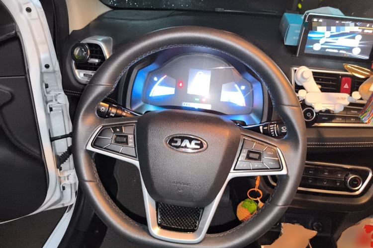 Used JAC Group iEV6E 2019 Sport Edition iEV6E Deluxe Smart Version Steering Wheel