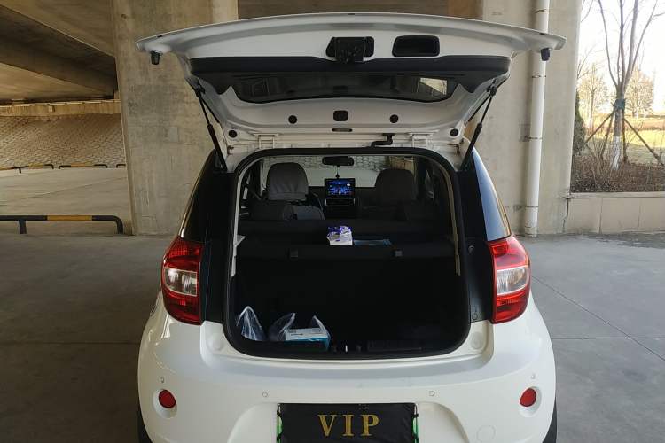 Used JAC Group iEV6E 2019 Upgraded iEV6E Luxury Model Trunk