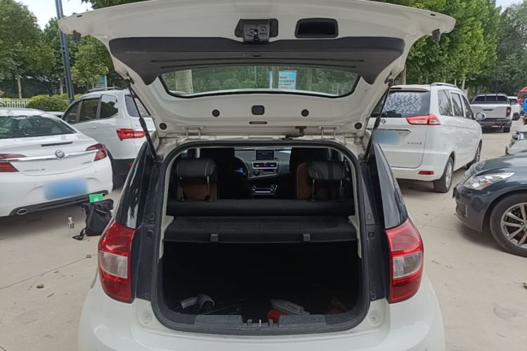 Used JAC Group iEV6E 2019 Upgraded iEV6E Luxury Model Trunk