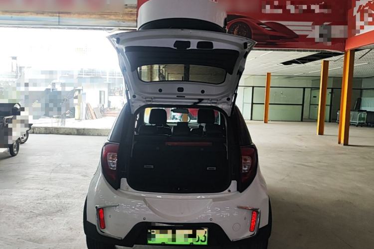 Used JAC Group iEV6E 2019 Sports Edition iEV6E Deluxe Smart Version with Premium Features Trunk