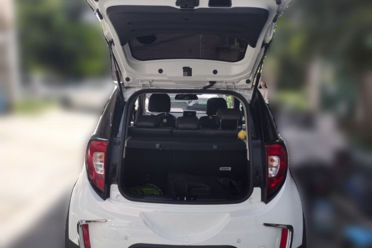 Used JAC Group iEV6E 2019 Sport Edition iEV6E Deluxe Smart Version Trunk