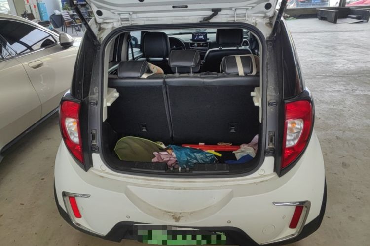 Used JAC Group iEV6E 2019 Sports Edition iEV6E Deluxe Smart Version with Premium Features Trunk