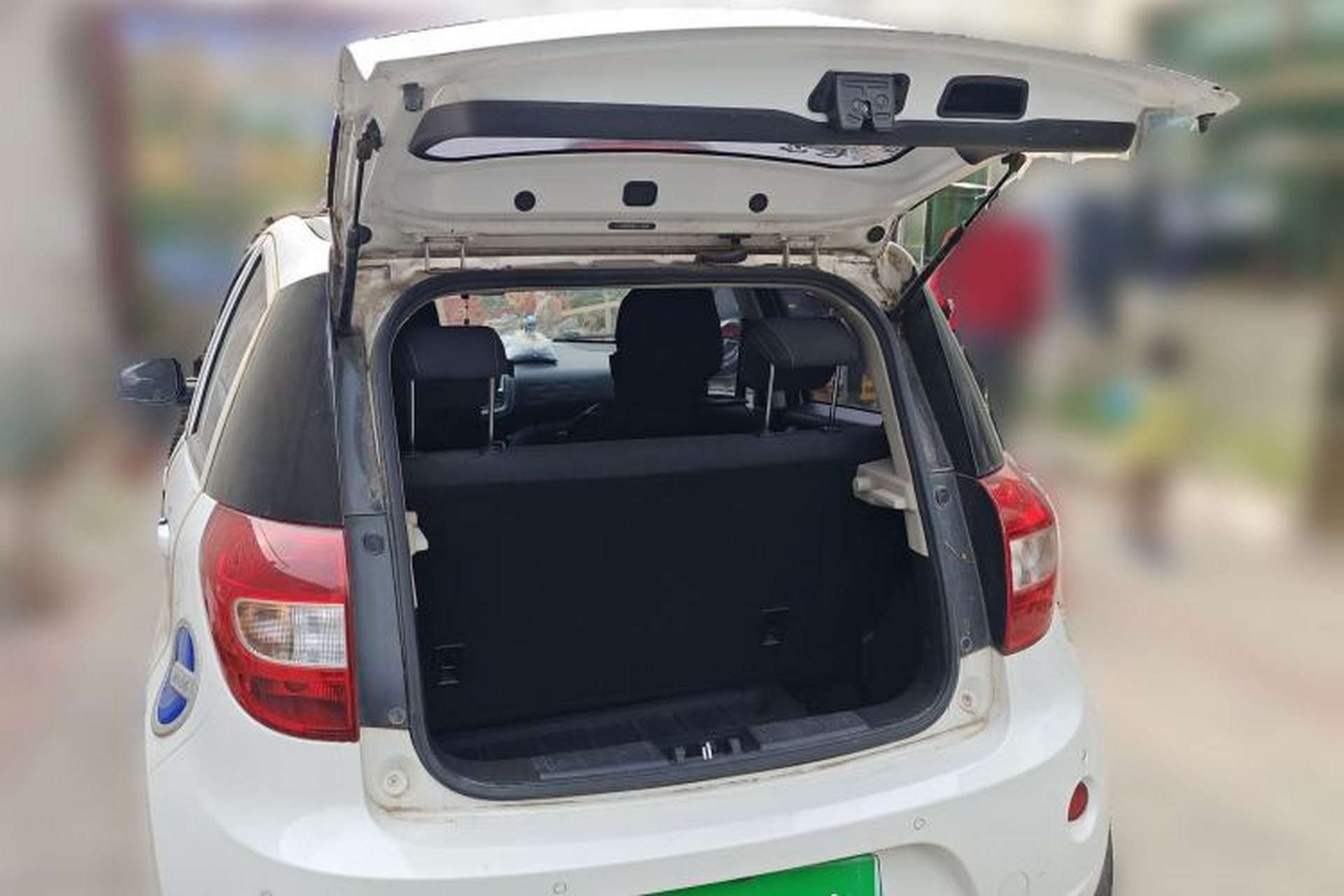 Used JAC Group iEV6E 2019 Upgraded iEV6E Luxury Model Trunk