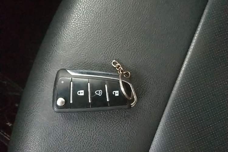 Used JAC Group iEV6E 2019 Upgraded Model iEV6E Luxury Smart Version Vehicle Key