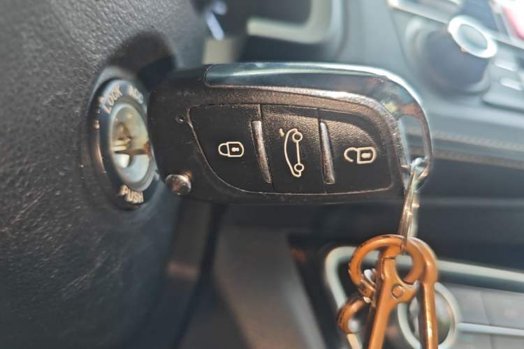 Used JAC Group iEV6E 2019 Youth Edition iEV6E Luxury Model Vehicle Key
