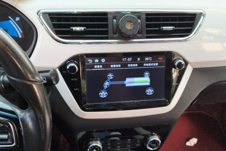 Used JAC Group iEV6S 2016 Smart Edition Audio And AC Panel